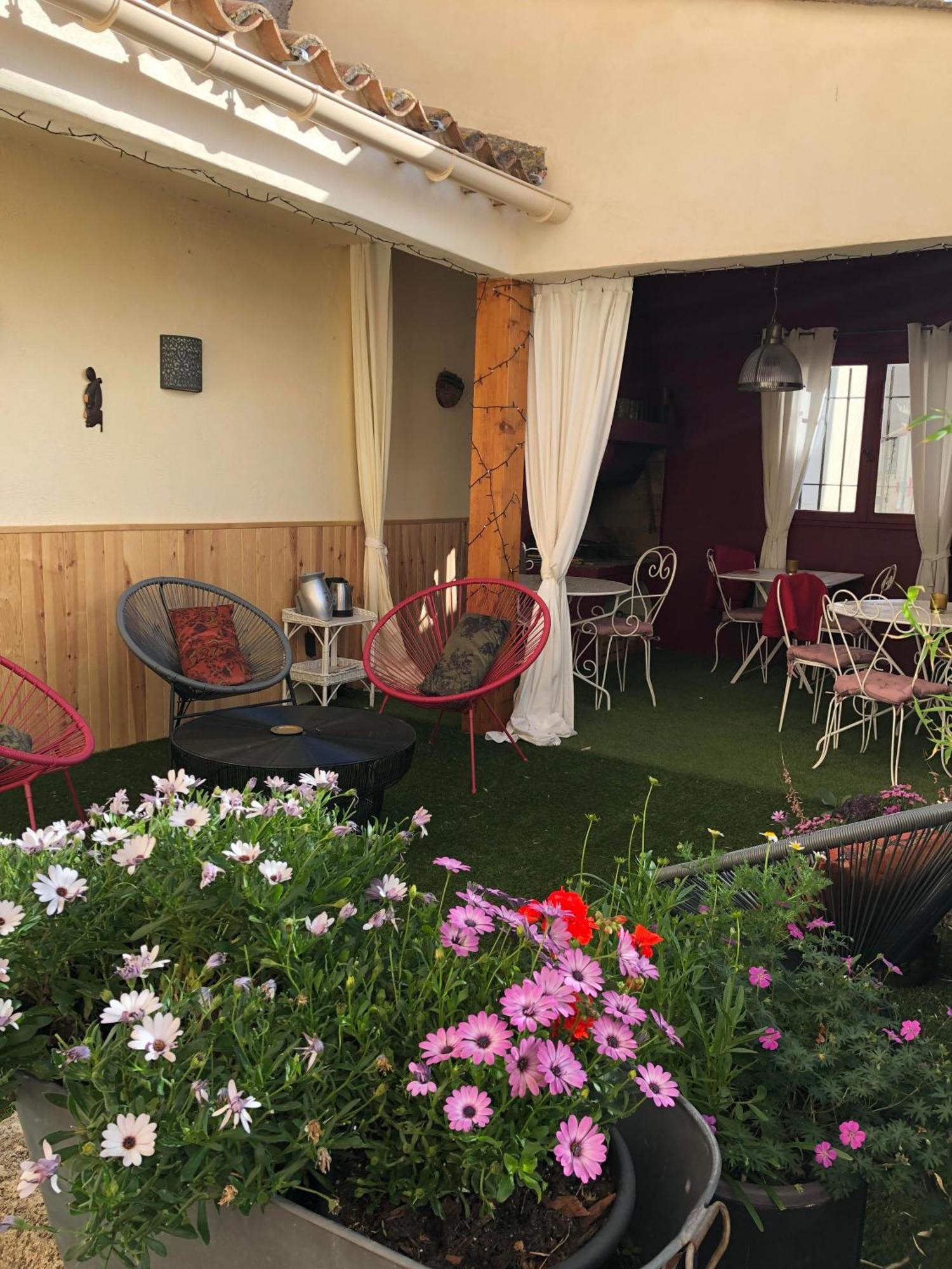 La Promesse De L Aude Daire Sallèles-dʼAude Dış mekan fotoğraf