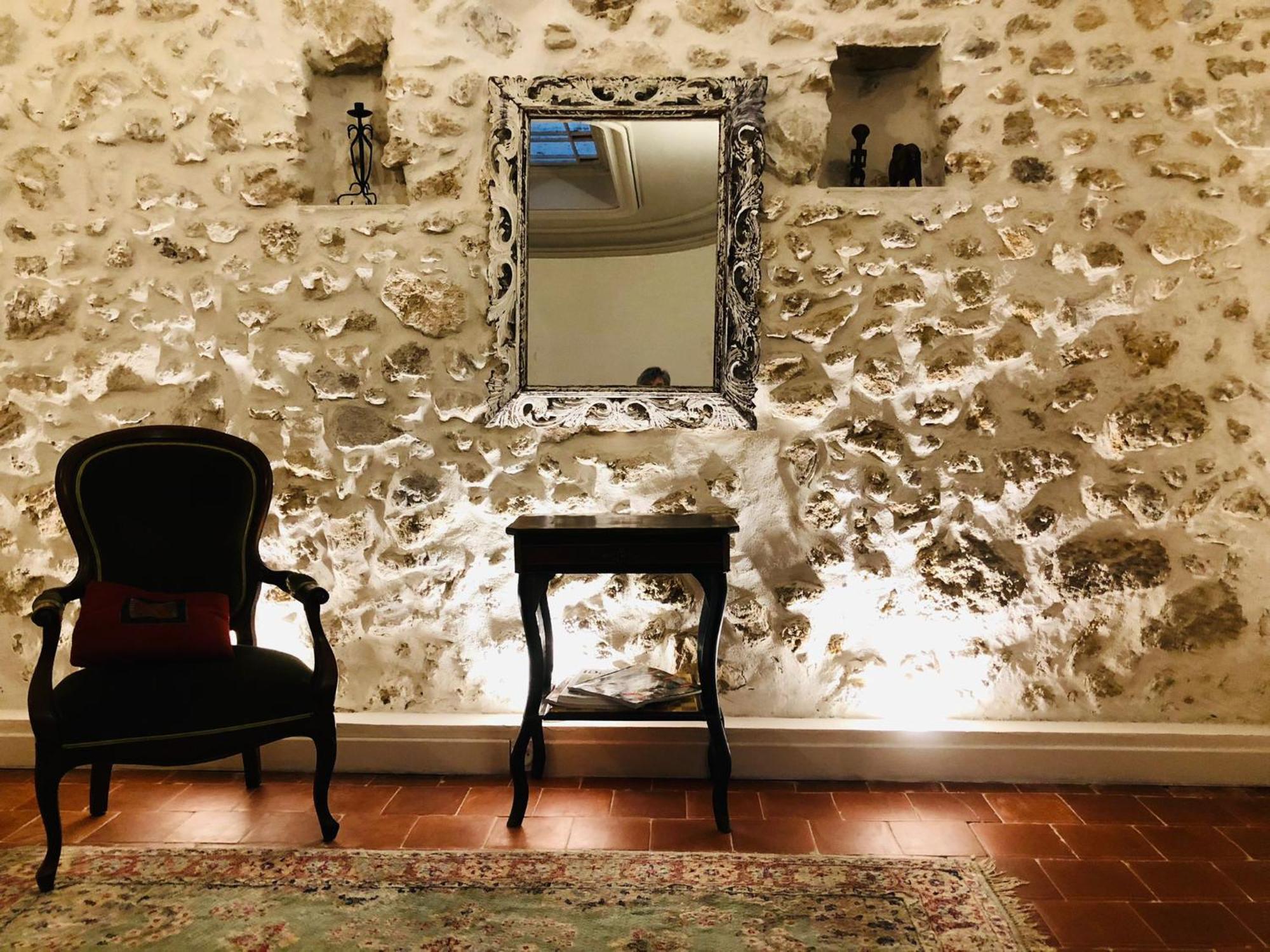 La Promesse De L Aude Daire Sallèles-dʼAude Dış mekan fotoğraf
